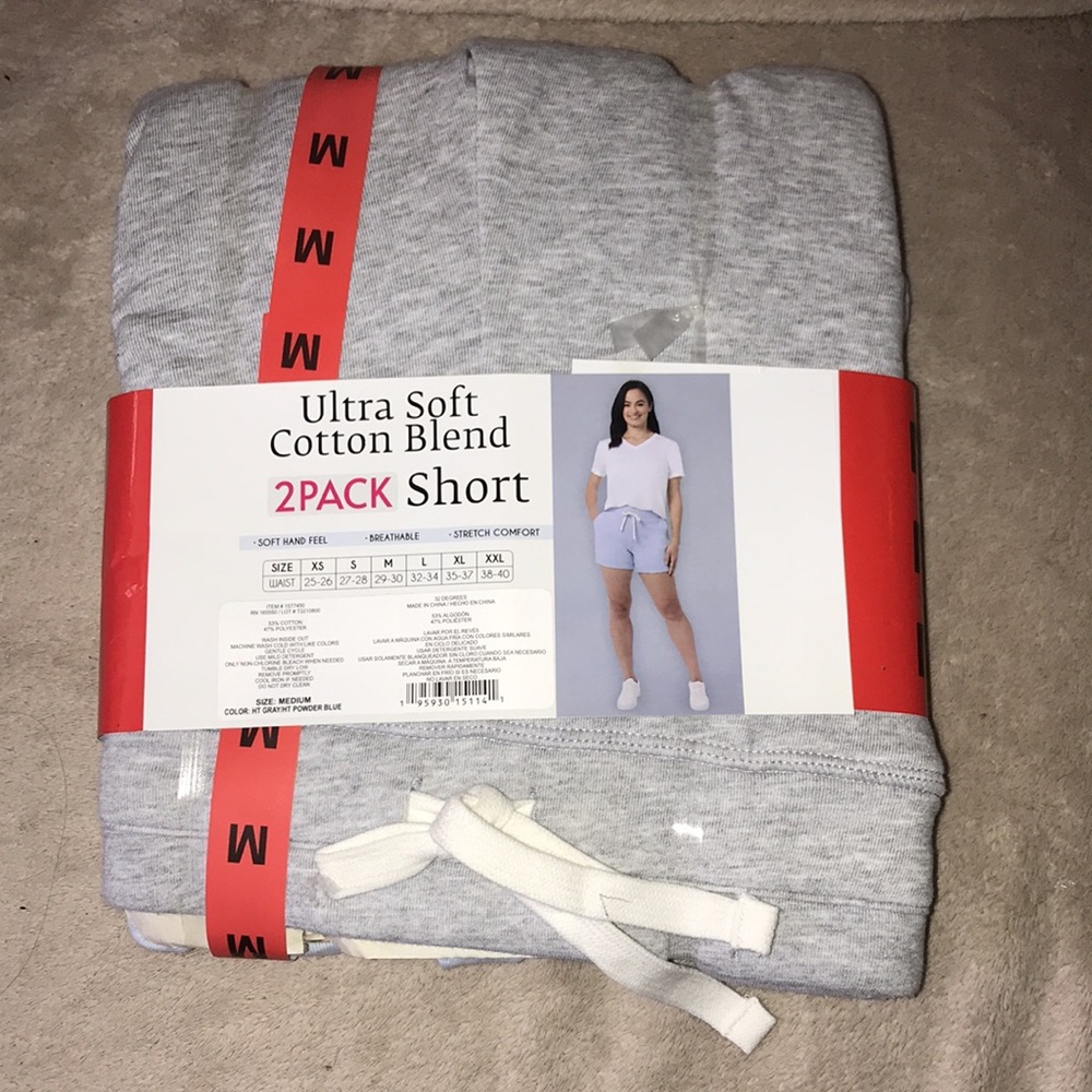 32 degrees cool Medium 2 pack Ultra soft cotton blend shorts grey and light blue - Picture 2 of 2